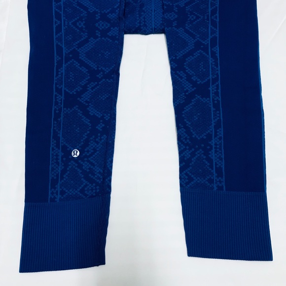 LuluLemon Ebb to Street Snake Print Leggings - Picture 3 of 4